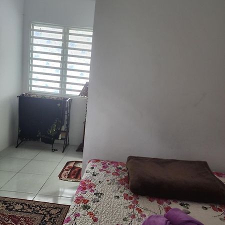 Mieda Rizqi Homestay Kampong Melayu Changkat Larah Eksteriør billede