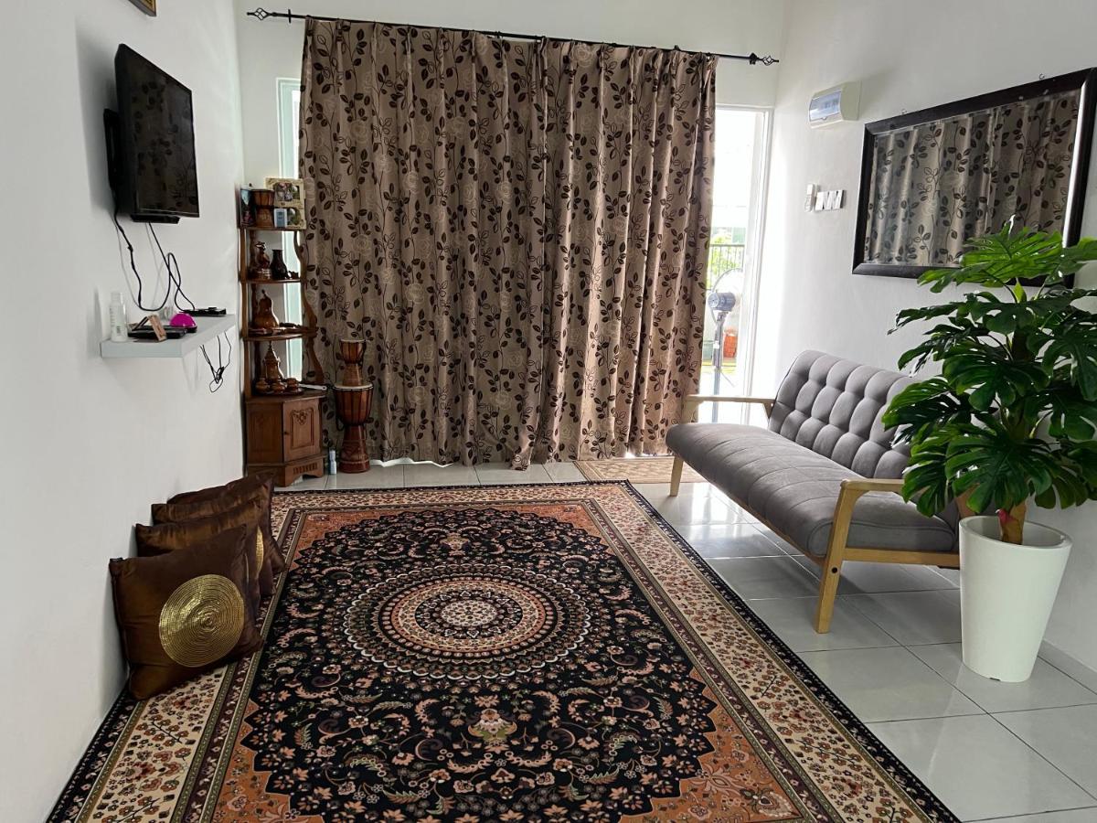 Mieda Rizqi Homestay Kampong Melayu Changkat Larah Eksteriør billede