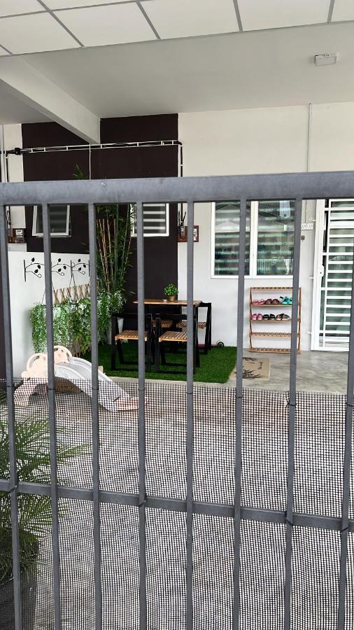Mieda Rizqi Homestay Kampong Melayu Changkat Larah Eksteriør billede