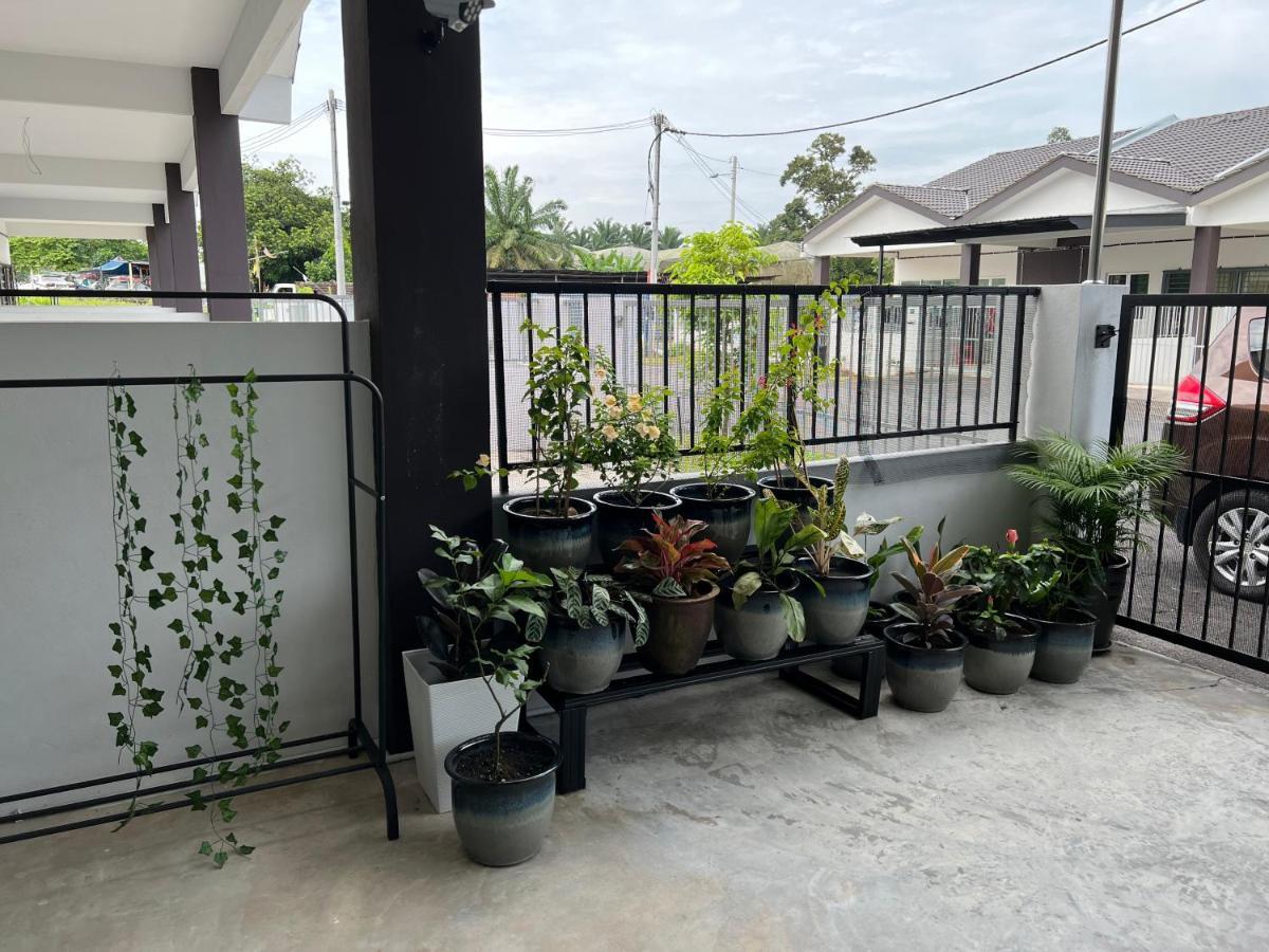 Mieda Rizqi Homestay Kampong Melayu Changkat Larah Eksteriør billede