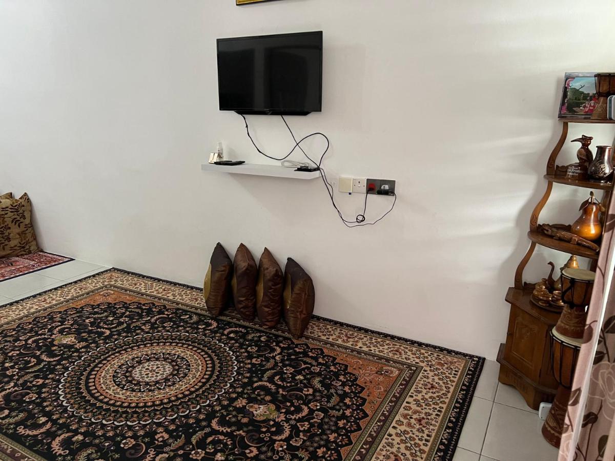 Mieda Rizqi Homestay Kampong Melayu Changkat Larah Eksteriør billede